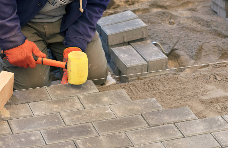 How To Install A Paver Patio In 6 Easy Steps Inch Calculator