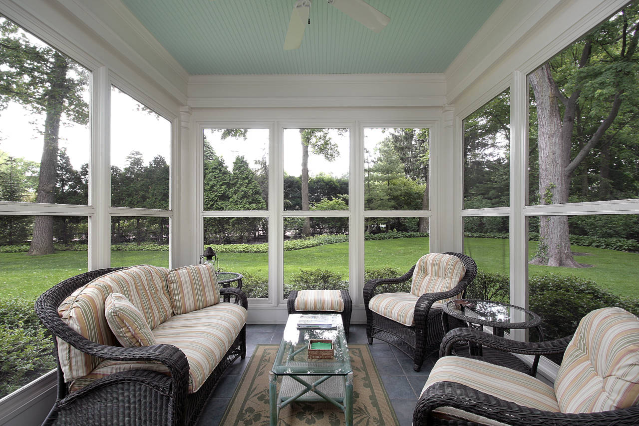 Cost To Install A Screen Porch 2021, Cost To Screen In Patio Under Deck