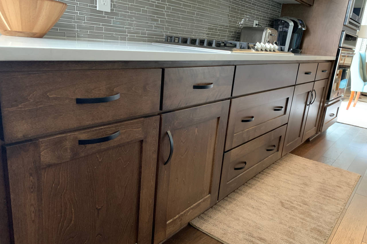 Cost to Replace Kitchen Cabinet Doors in 2020 - Inch ...